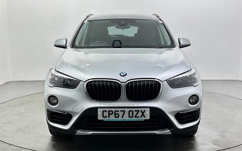 Używany BMW X1 Sport Line 190 KM (139 kW) 2018 Srebrny SUV