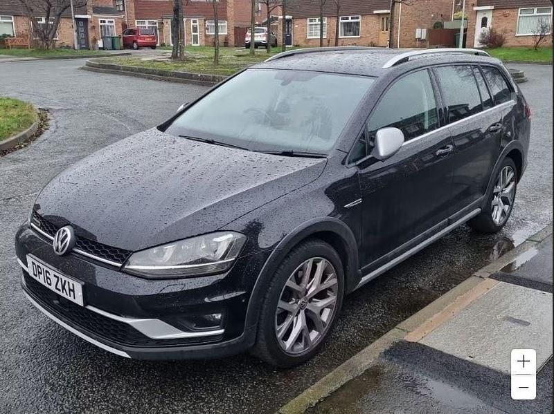 Used VW Golf VII 2016 Black Estate