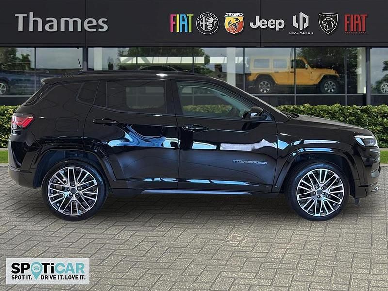 Used Jeep Compass Altitude 128 HP (94 kW) 2025 Black SUV