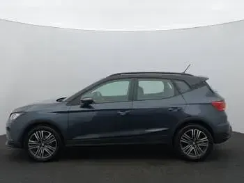 Used Seat Arona SE Technology 110 HP (80 kW) 2022 Grey SUV