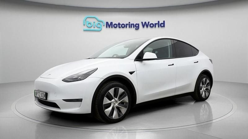 Used Tesla Model Y Long Range AWD 378 kW (514 HP) 2022 White SUV