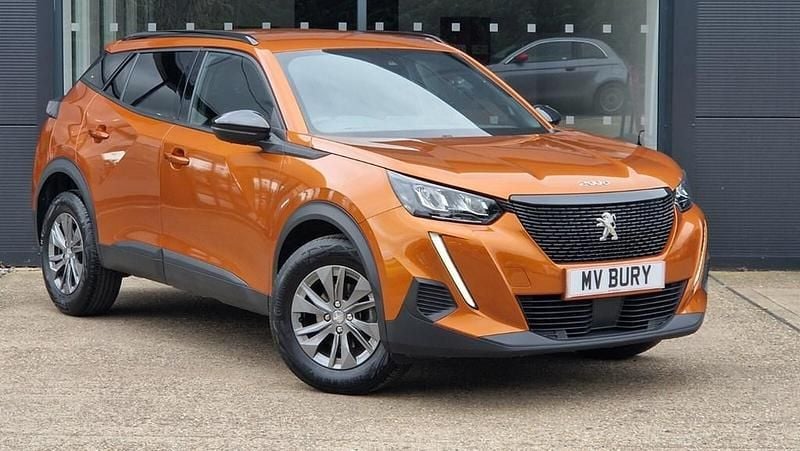 Used Peugeot 2008 Active+ 99 HP (72 kW) 2023 Orange SUV