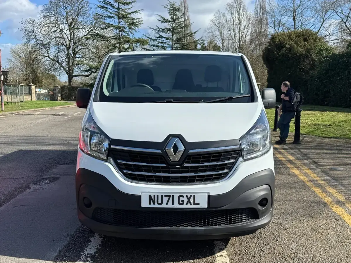 Used Renault Trafic Business 2021 White MPV
