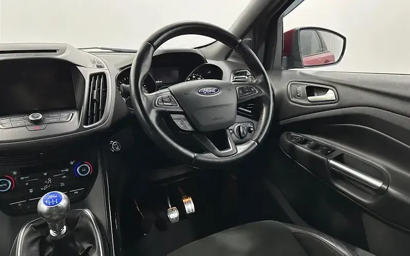 Used Ford Kuga ST-Line 150 HP (110 kW) 2018 Red SUV