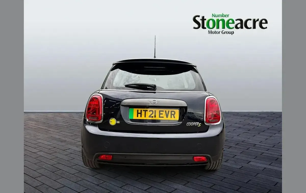 Used Mini Cooper S Level 3 132 kW (180 HP) 2021 Other Hatchback