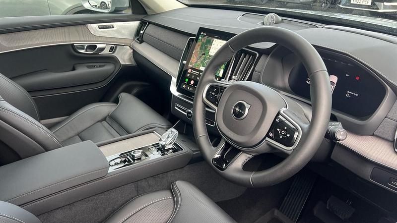 Used Volvo XC90 Ultra 455 HP (334 kW) 2025 Grey SUV