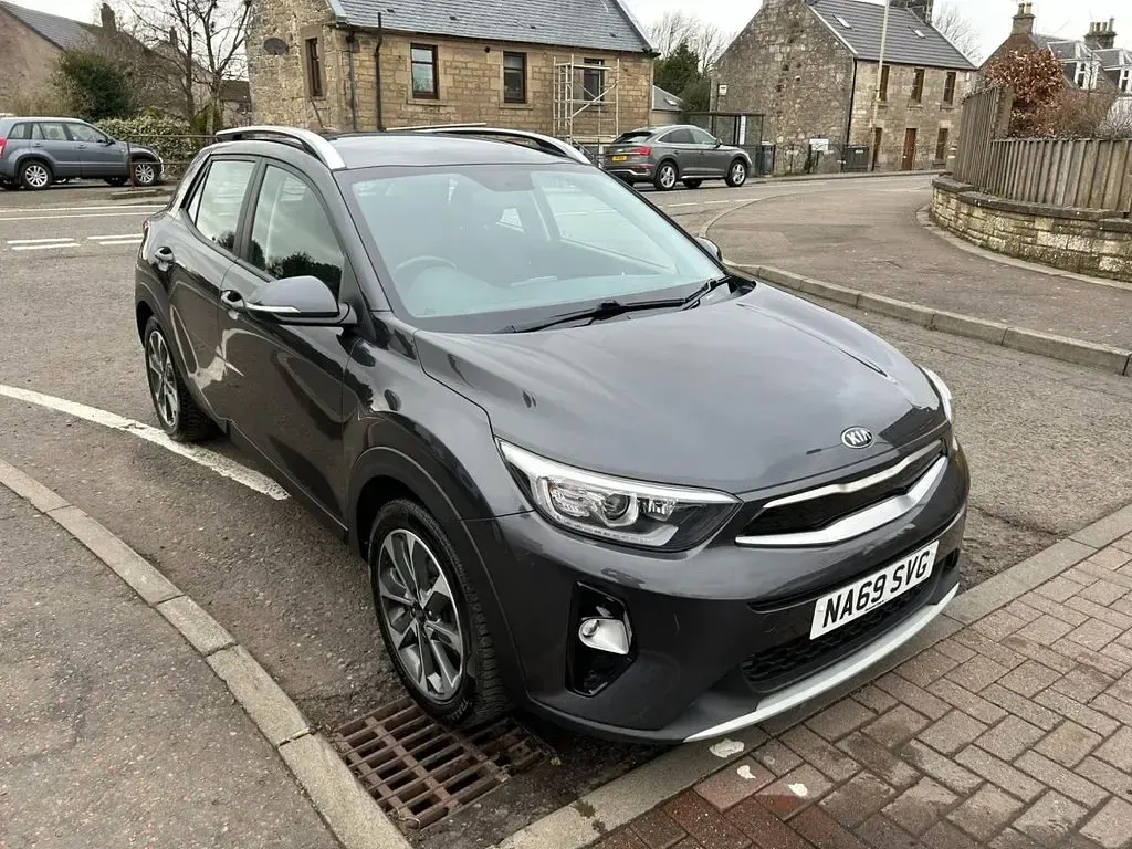 Used Kia Stonic 118 HP (86 kW) 2019 Grey SUV