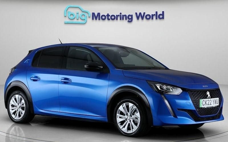 Used 2022 Peugeot e-208 Allure Premium Hatchback | £12,900 (Fair price) - Image 1/4