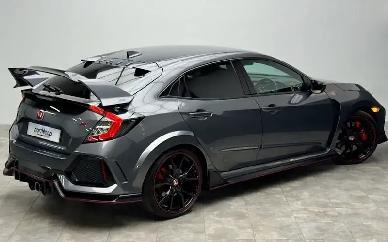 Käytetty Honda Civic Type R 320 HP (235 kW) 2022 Viistoperä