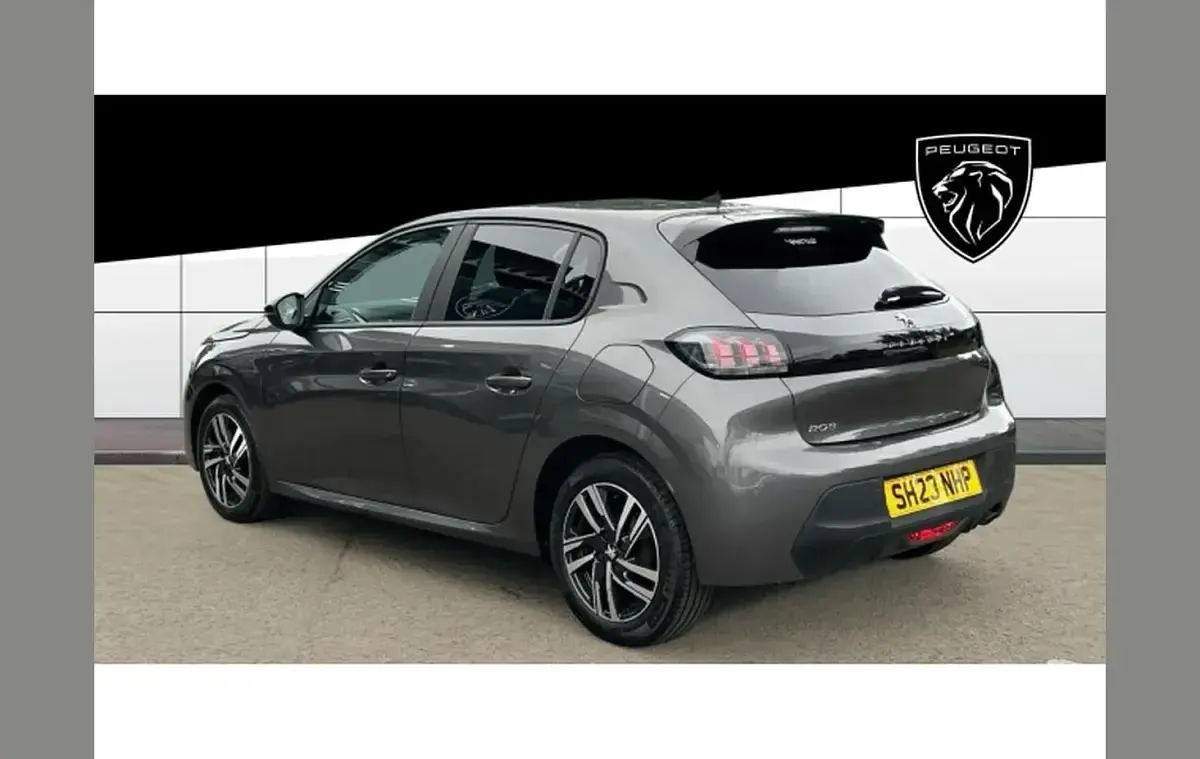 Used Peugeot 208 Active+ 101 HP (74 kW) 2023 Grey Hatchback