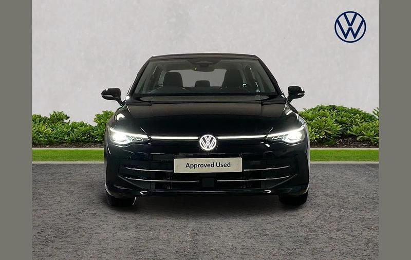 Used VW Golf VIII Style 147 HP (108 kW) 2025 Black Hatchback