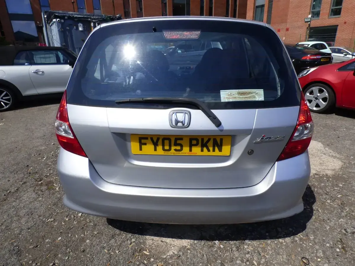 Used Peugeot 206 60 HP (44 kW) 2004 Silver Hatchback