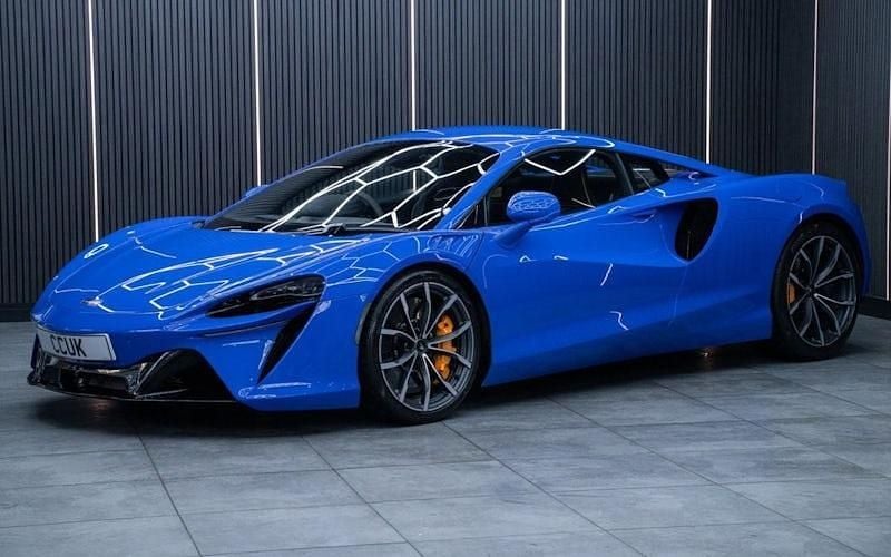 Used McLaren Artura 680 HP (500 kW) 2023 Blue Coupe