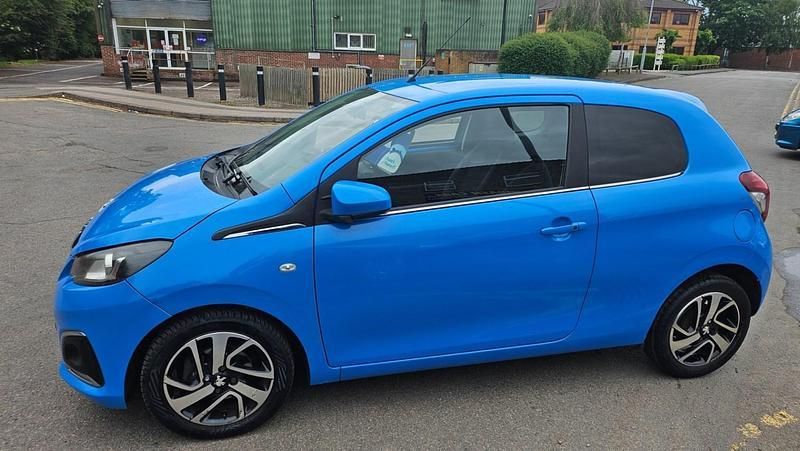 Blue Used 2015 Peugeot 108 Allure Hatchback | £3,499 (Good price) - Image 1/4