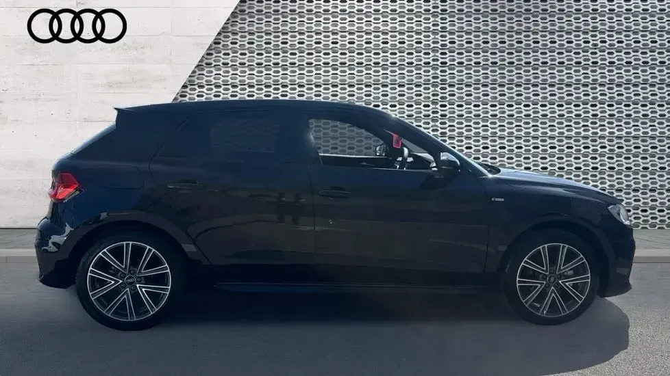 Used Audi A1 Sportback S-Line 150 HP (110 kW) 2026 Black Hatchback