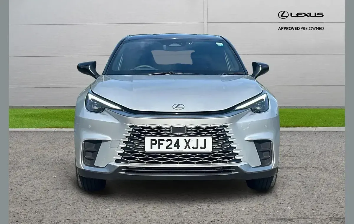 Used Lexus LBX 136 HP (100 kW) 2024 Other SUV