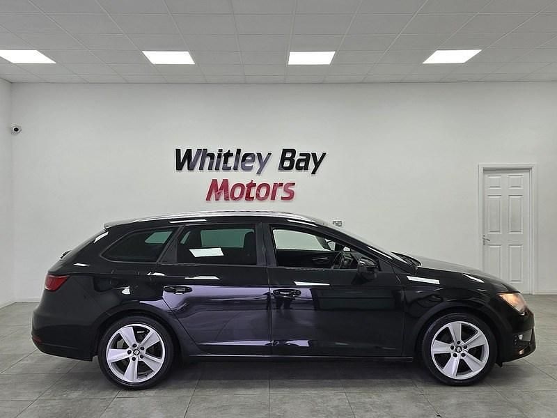 Used Seat Leon FR 150 HP (110 kW) 2014 Black Estate