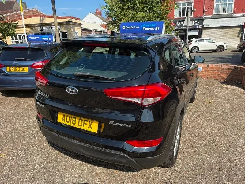 Used Hyundai Tucson SE 2018 Black SUV