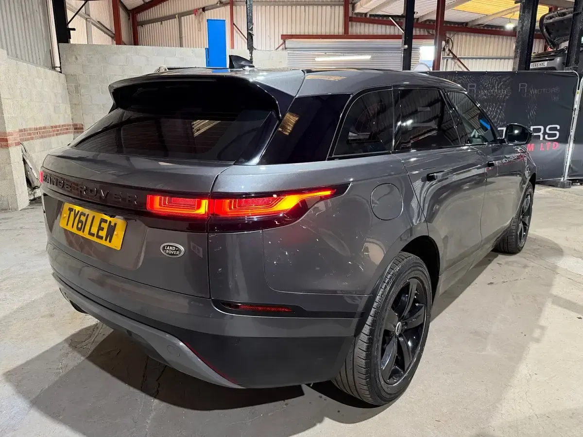 Used Land Rover Range Rover Velar S 180 HP (132 kW) 2018 Grey SUV