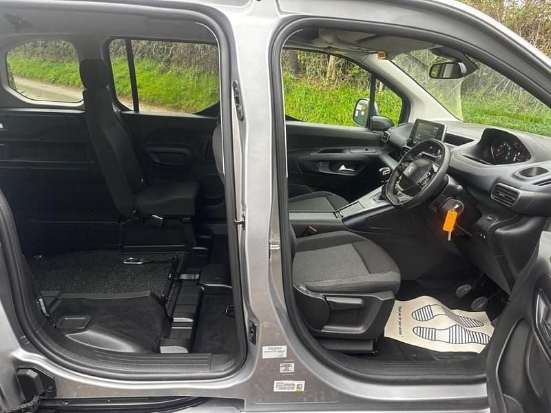 Gebraucht Peugeot Rifter Allure Premium 2021 Grau Van / Kleinbus