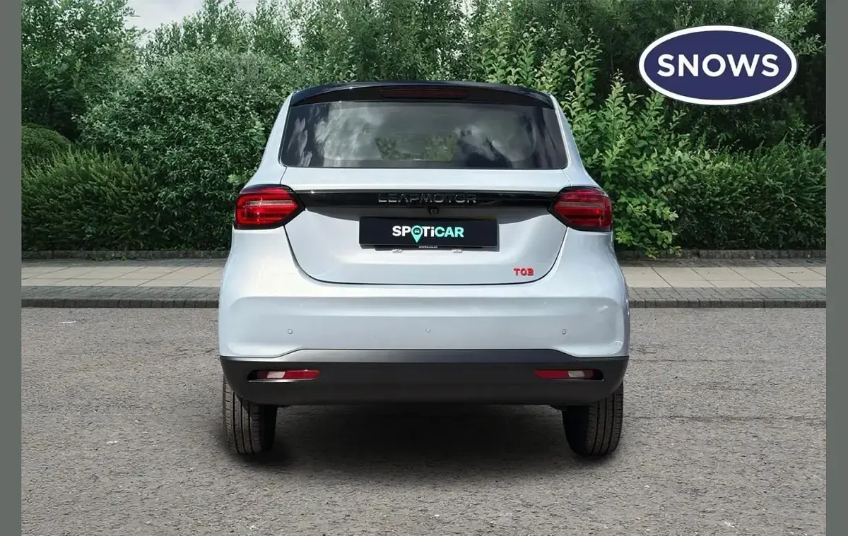 Used Leapmotor T03 69 kW (95 HP) 2025 Silver Hatchback