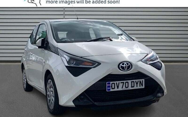 Used 2021 Toyota Aygo X-play Hatchback | £13,759 (A bit pricey) - Image 1/4