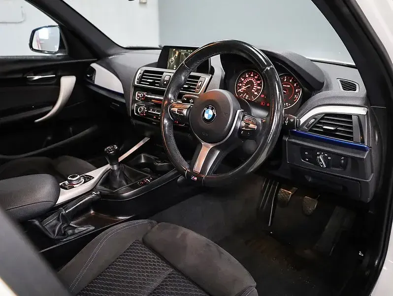 Used BMW 118 M Sport 2016 White Hatchback