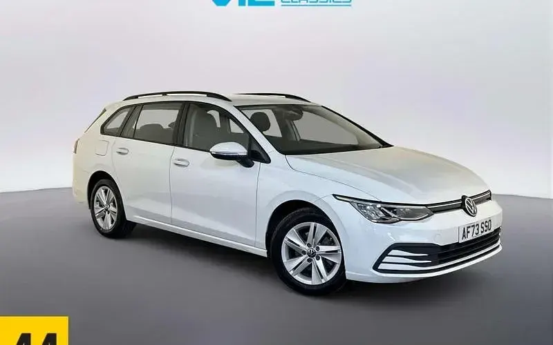 Second-hand VW Golf VIII Life 150 CP (110 kW) 2023 Break