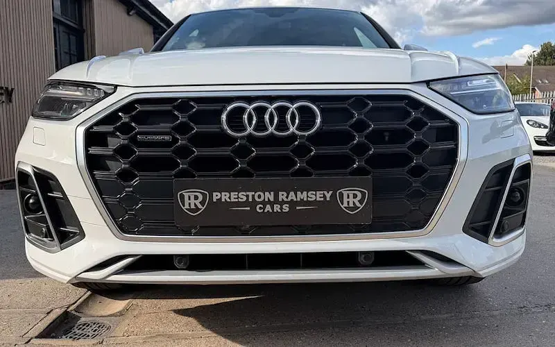Used Audi Q5 S-Line 204 HP (150 kW) 2022 White SUV