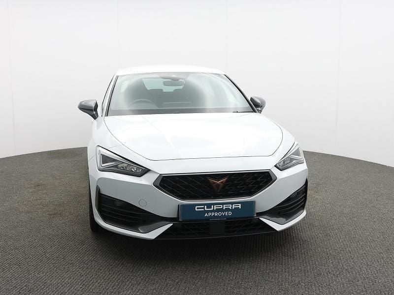 Used Cupra Leon VZ2 310 HP (228 kW) 2023 White Hatchback