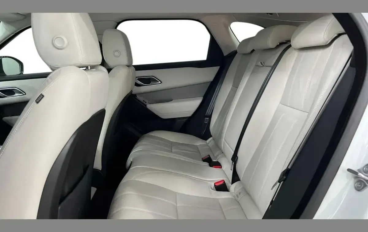 Used Land Rover Range Rover Velar S 245 HP (180 kW) 2021 White SUV