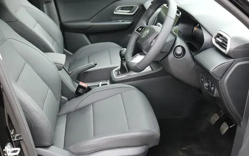 New MG ZS SE 116 HP (85 kW) 2026 Black SUV