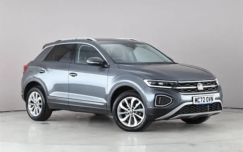 Usado VW T-Roc Style 150 HP (110 kW) 2025 SUV