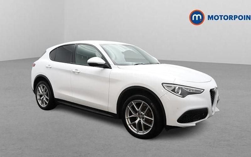 Used Alfa Romeo Stelvio 280 HP (205 kW) 2019 White SUV