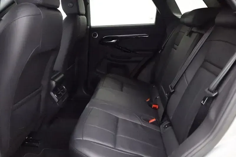 Used Land Rover Range Rover evoque SE Dynamic 204 HP (150 kW) 2022 Silver SUV