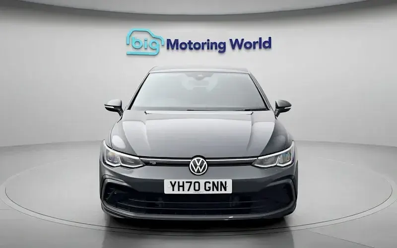 Used VW Golf VIII R-line 150 HP (110 kW) 2023 Hatchback