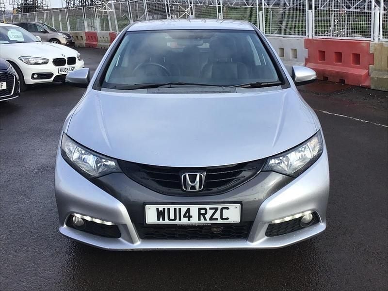 Used Honda Civic EX 142 HP (104 kW) 2014 Silver Hatchback