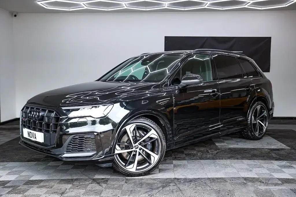 Usado Audi SQ7 Black Edition 507 CV (372 kW) 2022 Negro SUV