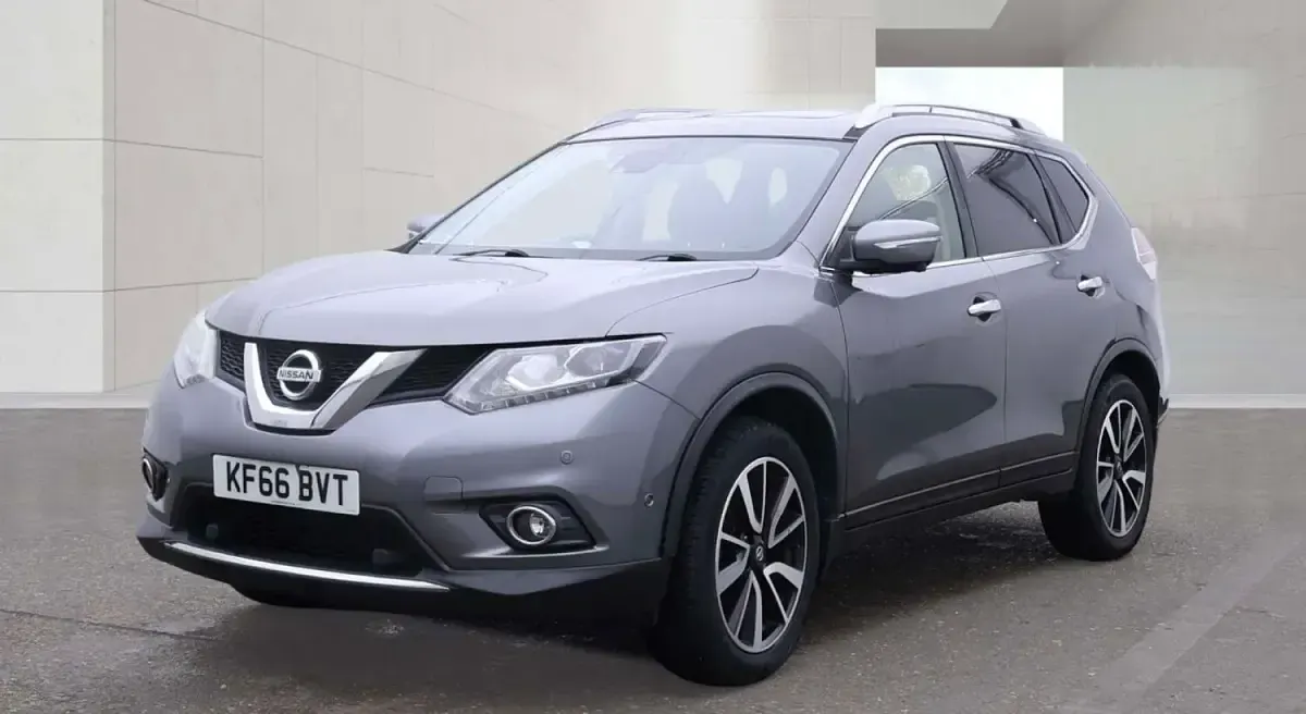Used Nissan X-Trail Tekna 130 HP (95 kW) 2017 Grey SUV