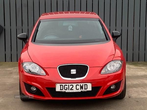Used Seat Leon Copa 105 HP (77 kW) 2012 Red Hatchback