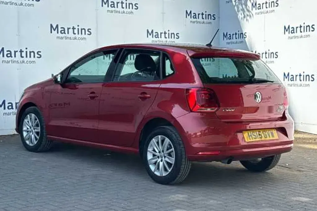 Used VW Polo 90 HP (66 kW) 2015