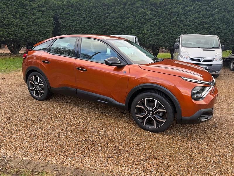 Used Citroën e-C4 100 kW (136 HP) 2022 Brown Hatchback