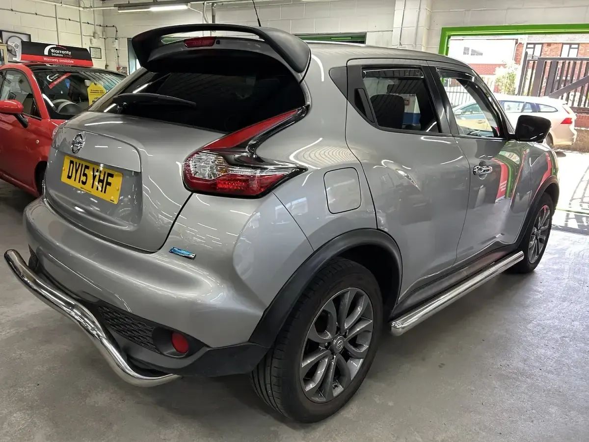 Used Nissan Juke Tekna 110 HP (80 kW) 2015 Silver SUV