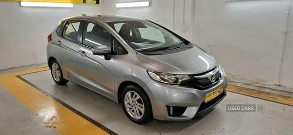 Used Honda Jazz SE 102 HP (75 kW) 2017 Silver Hatchback