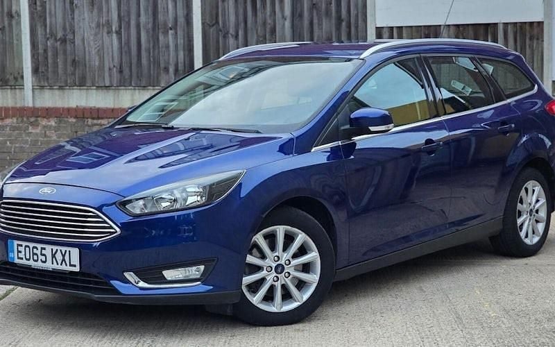 Used 2017 Ford Focus Titanium Estate | £7,999 (Good price) - Image 1/4