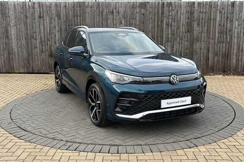 Blue Used 2025 VW Tiguan R-line SUV | £33,899 (A bit pricey) - Image 1/4