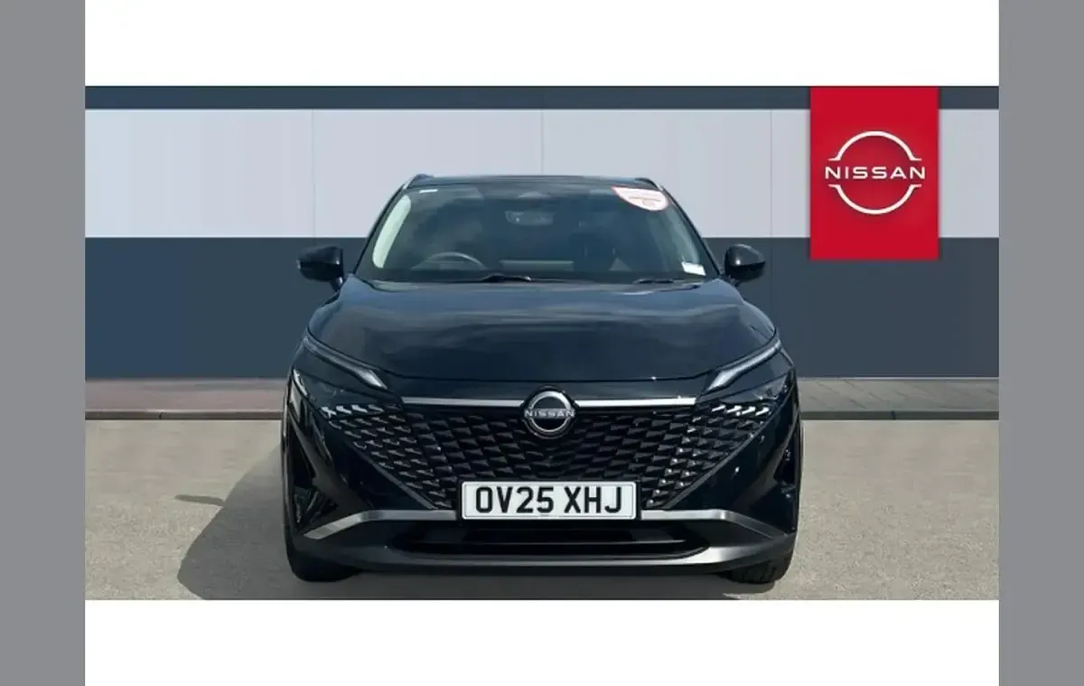 Used Nissan Qashqai N-Connecta 138 HP (101 kW) 2025 Black SUV