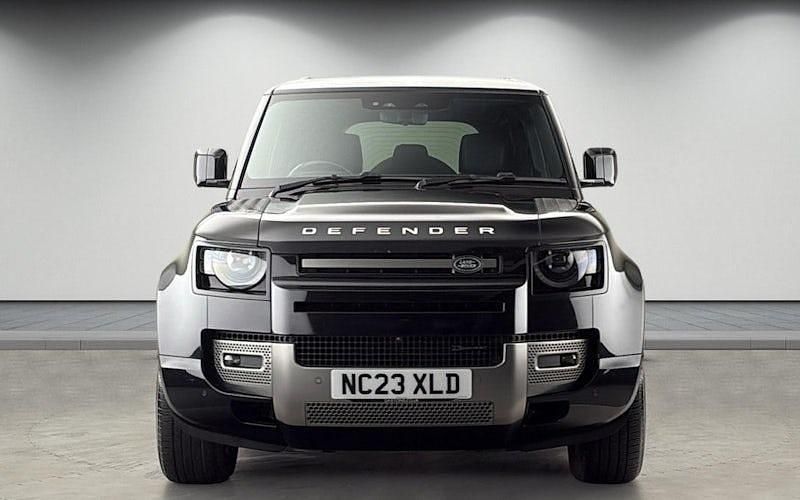 Używany Land Rover Defender HSE Dynamic 249 KM (183 kW) 2025 SUV