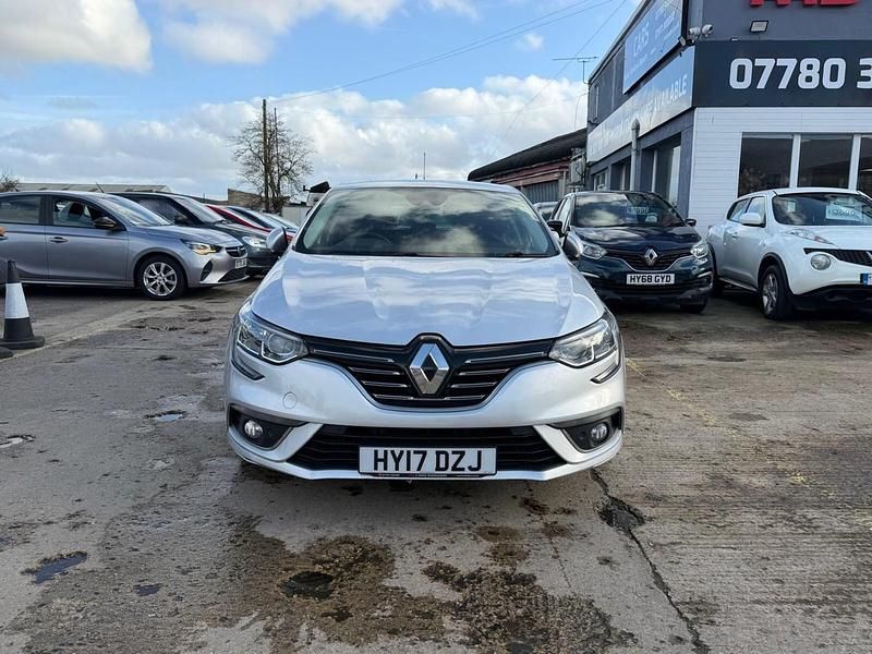 Used Renault Mégane IV Dynamique 110 HP (80 kW) 2017 Silver Hatchback