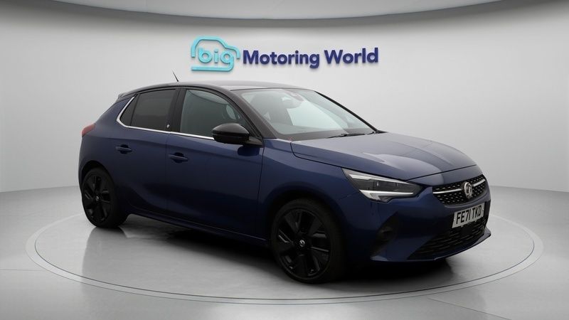 Blue Used 2021 Vauxhall Corsa-e Elite Hatchback | £10,300 (Fair price) - Image 1/4